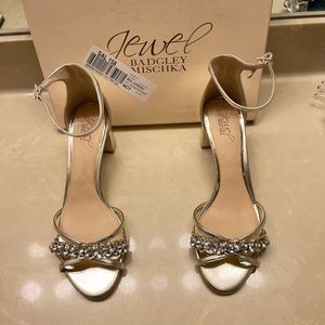 Jewel Badgley Mischka heels